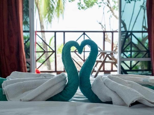 Elysian Hideaway Hotel Maafushi Buitenkant foto