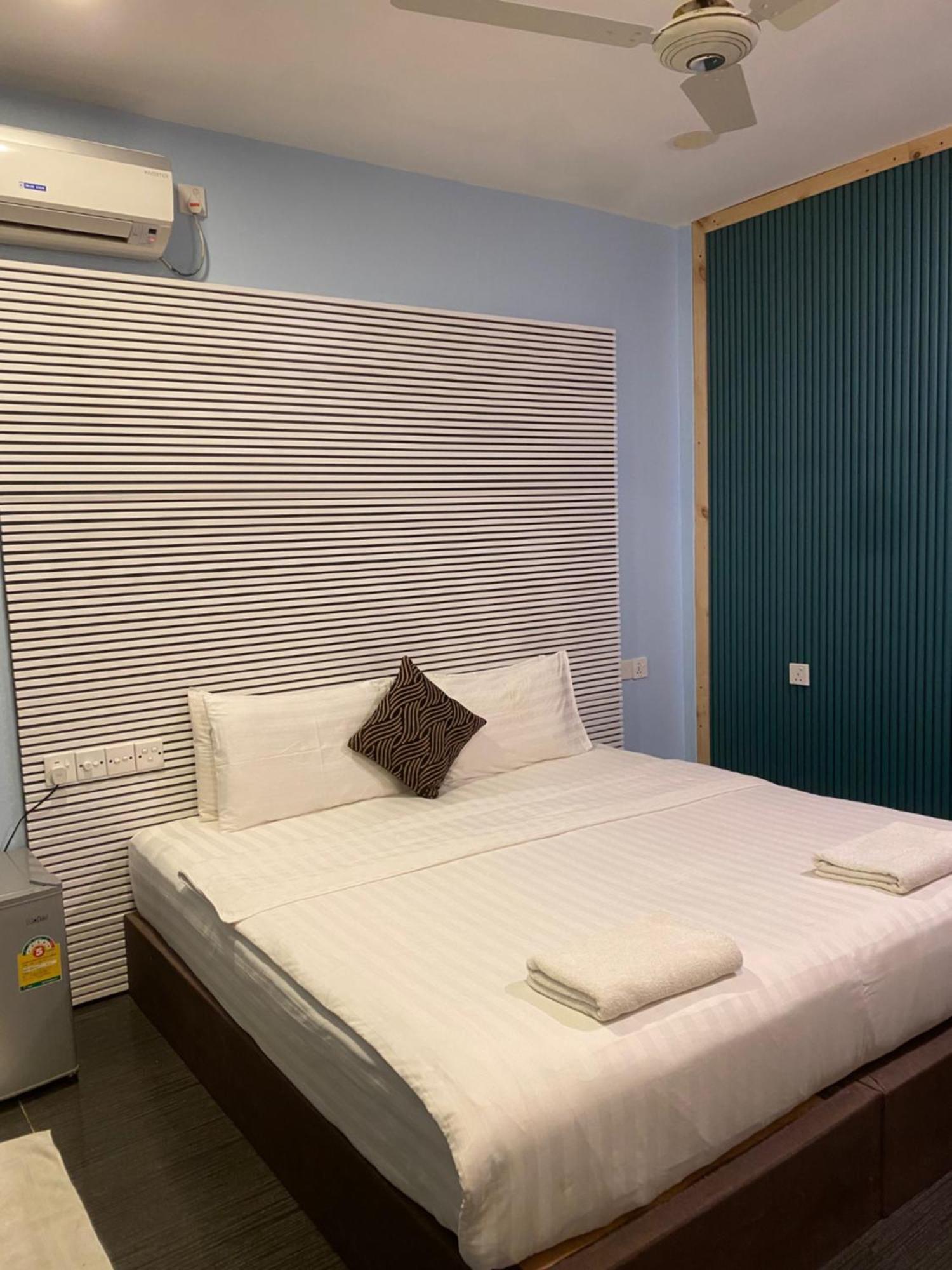 Elysian Hideaway Hotel Maafushi Buitenkant foto
